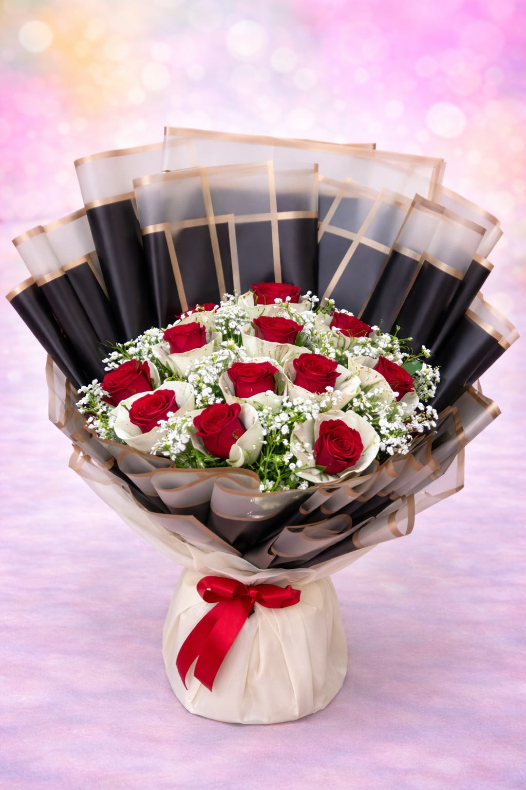 Midnight Gold Grid Rose Bouquet