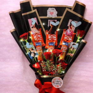 KitKat & Roses Personalized Memory Bouquet