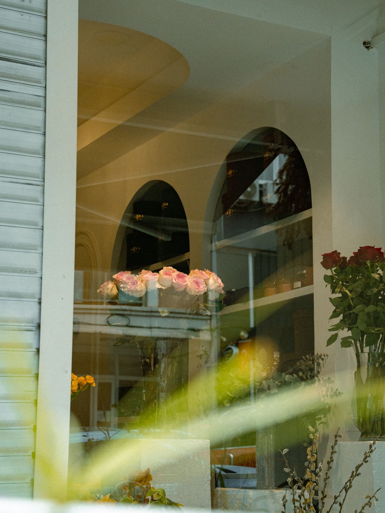 Flower shop window pink roses - The Petal Studio Chandigarh